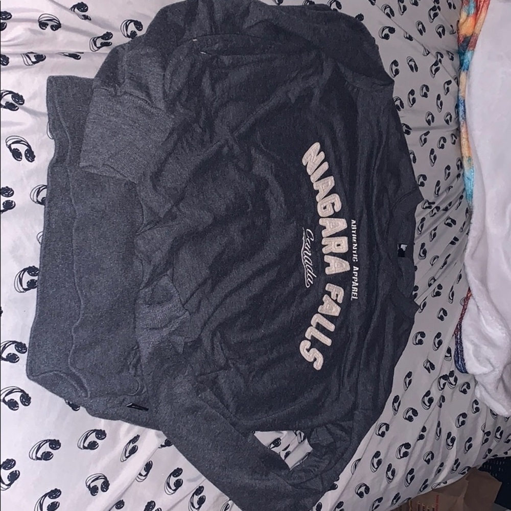 Long sleeve men’s large  t-shirt